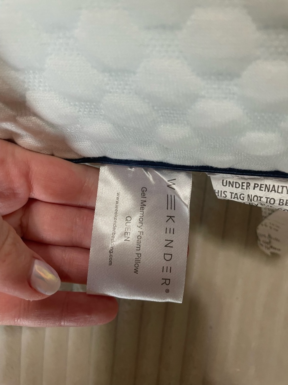 Weekenders White Quilted Memory Foam Pillow - Picture 3 of 4